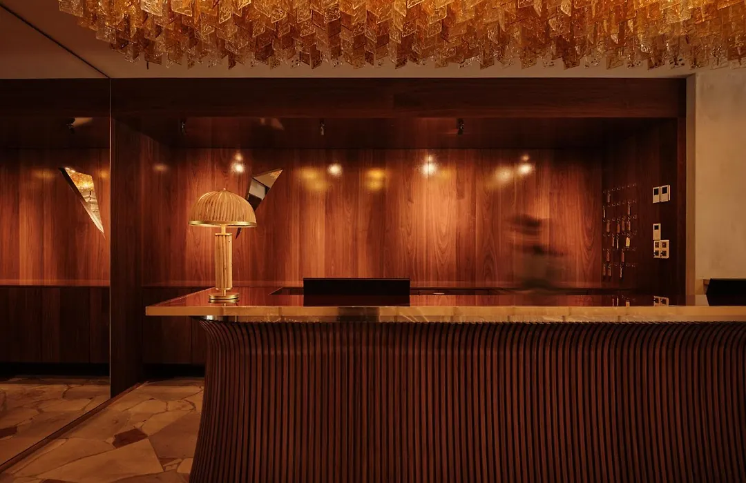 Hotel Aurora-1